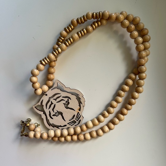 Bead Necklace - Picture 3 of 4